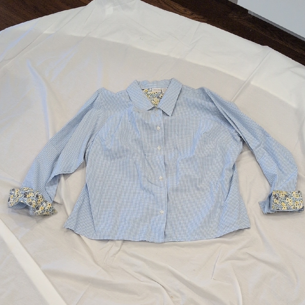 Cherokee Light Blue and White Gingham Blouse